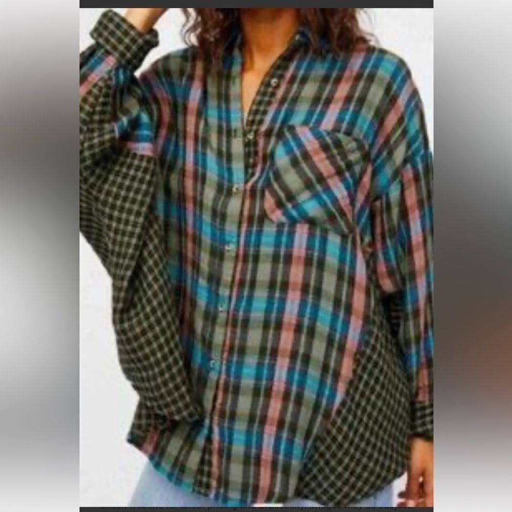 Free People Oversized Plaid Shirt size Small S one of the guys women’s button